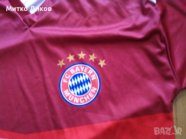 Байерн Мюнхен футболна фен тениска и №9 Левандовски размер М отлична, снимка 2 - Футбол - 44605698
