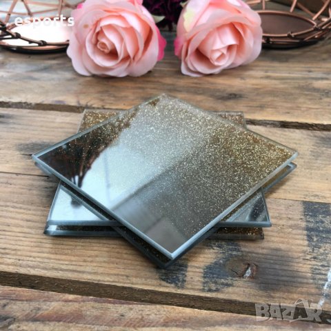 Луксозни огледални подложки за сервиране комплект от 4 сет стъкло златист блясък  coaster coasters
