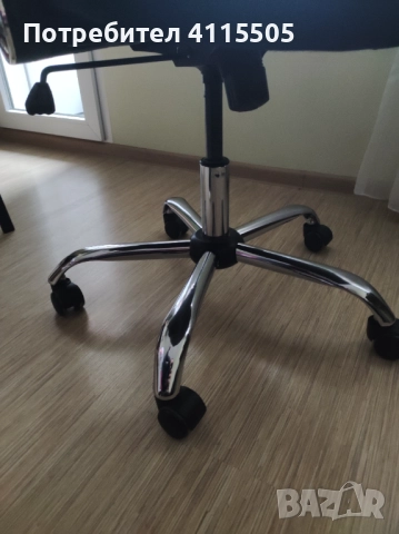 Офис стол, снимка 2 - Столове за офис - 52788274