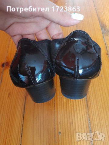 Дамски обувки на нисък ток с лак и ластик , снимка 3 - Дамски обувки на ток - 42461364