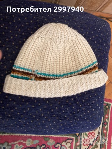 Зимна шапка ръчно плетена, снимка 6 - Шапки - 33755102