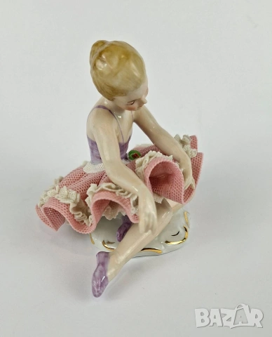 Порцеланова фигура на балерина с дрезденска дантела - Wilhelm Rittirsch, снимка 4 - Статуетки - 53066935