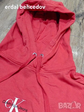 Горнище Calvin Klein , снимка 2 - Суичъри - 54093331