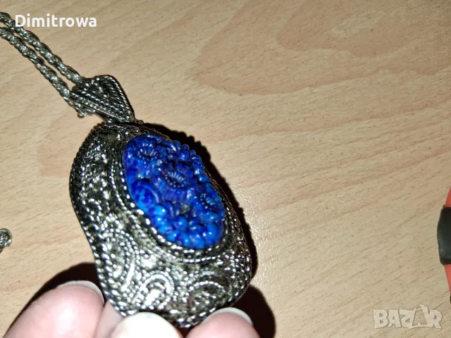 Стар накит, снимка 2 - Колиета, медальони, синджири - 49488005