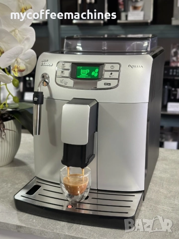 Кафемашина Saeco Intelia, снимка 3 - Кафемашини - 52846224