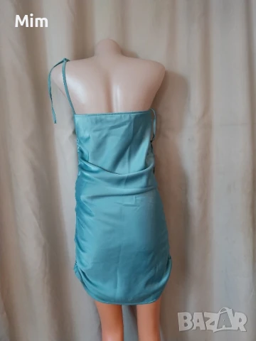 S/M Сатенена, къса рокля в светло зелено , снимка 2 - Рокли - 50670256