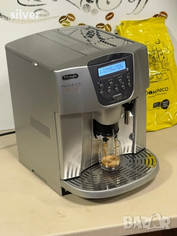 Кафемашина кафе автомат delonghi magnifica pronto с гаранция, снимка 3 - Кафемашини - 52488577