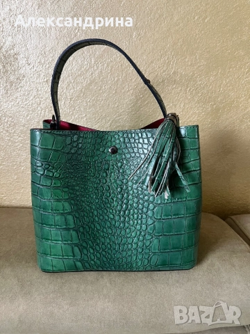 Зелена Дамска чанта от естествена кожа 