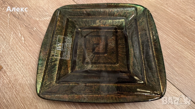 IVV– Италианска ръчно изработена квадратна чиния., снимка 2 - Чинии - 52680767