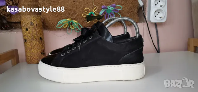 Дамски маратонки Stockholn Design Group 38.5 , снимка 2 - Маратонки - 49532762