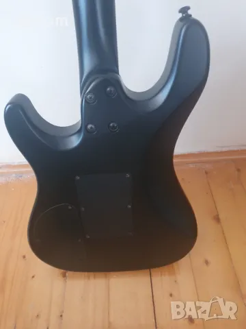 Продавам електрическа китара.