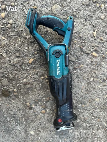 Саблен трион Makita за ремонт или части