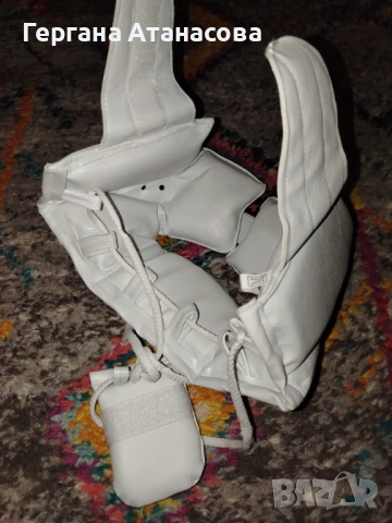 Бяла Каска размер М, снимка 8 - Спортна екипировка - 53931179