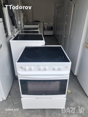 Готварска печка с керамичен плот Voss Electrolux, фурна с вентилатор 