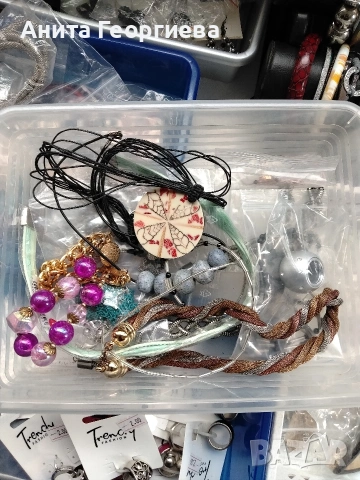 Гердани обеци пръстени брошки Лот, снимка 6 - Колиета, медальони, синджири - 53906399