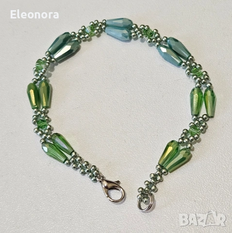 Гривни от мъниста, снимка 9 - Гривни - 53207901