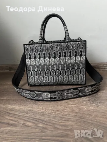 Дамска чанта Furla , снимка 2 - Чанти - 48967730