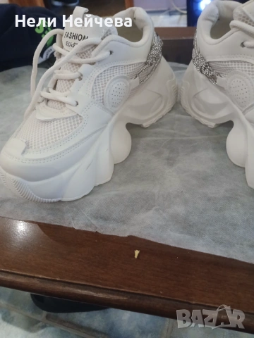 Дамски маратонки, снимка 11 - Маратонки - 53873060