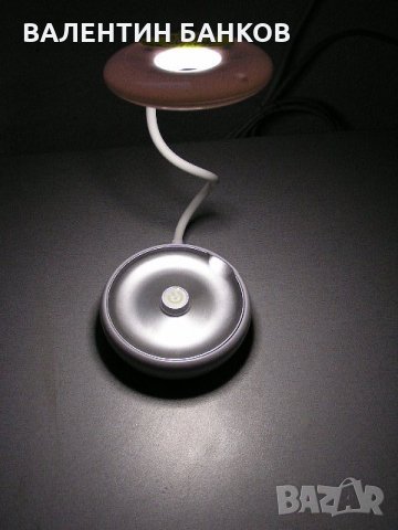 Настолна LED лампа с тъч бутон, снимка 2 - Настолни лампи - 30450360