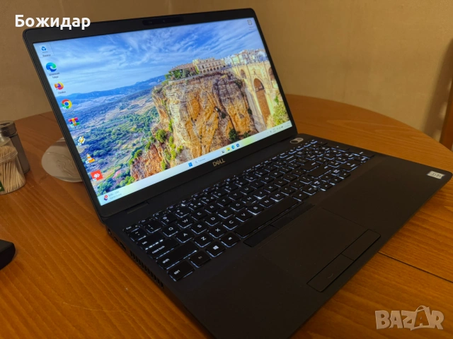 Dell Precision 3541 Intel Xeon e2276m/16 GB RAM/SSD 256/1 TB HDD, снимка 5 - Лаптопи за работа - 53917842