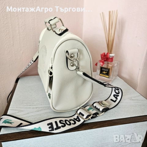 Дамска чанта , снимка 4 - Чанти - 51949166