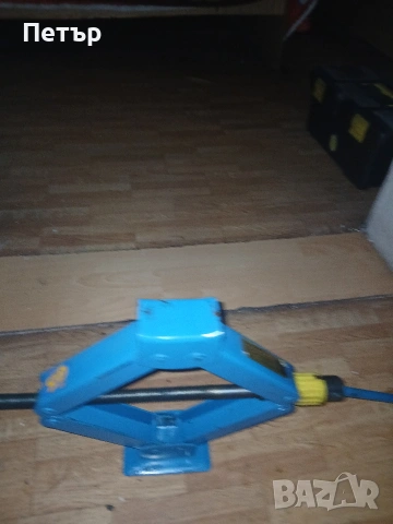 Крик за джип,сув,кросоувър нов 