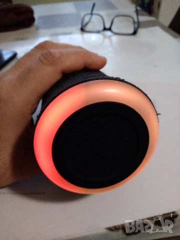 Bluetooth колонка ANKER Soundcore Flare, снимка 13 - Bluetooth тонколони - 52432350