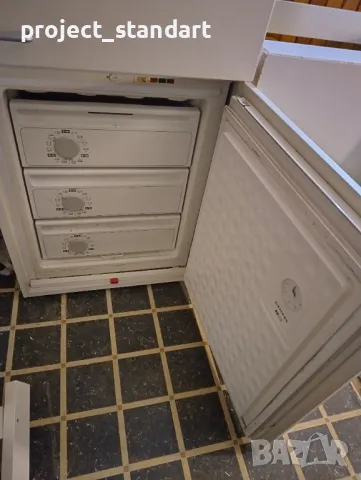 Продавам шкаф с вградени фризер и хладилник SIEMENS, снимка 8 - Хладилници - 48302847