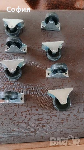 колелца за мебели 8 броя, снимка 4 - Дивани и мека мебел - 55946816