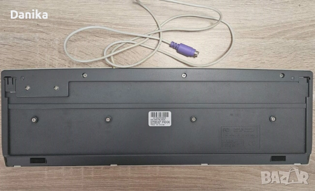 Работеща ретро клавиатура за компютър с PS/2 , снимка 2 - Клавиатури и мишки - 50540413