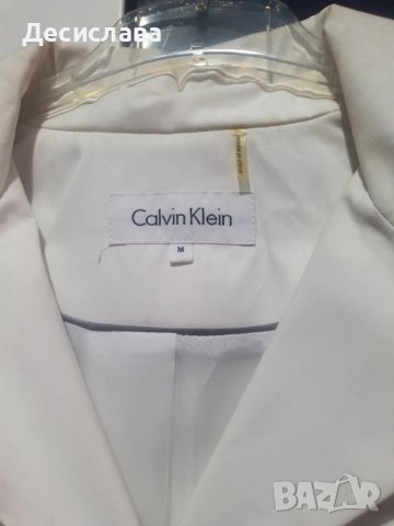 Тренчкот Calvin Klein с качулка, снимка 2 - Шлифери - 42068698