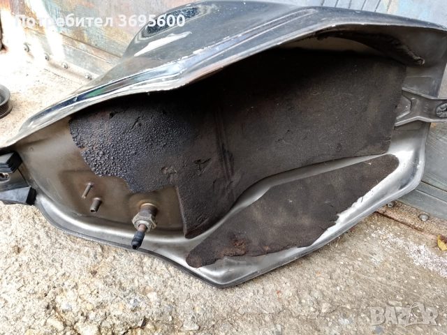 Резервоар капачка Honda CBR 600 F3 Хонда ЦБР 600 ф3, снимка 6 - Части - 52637126