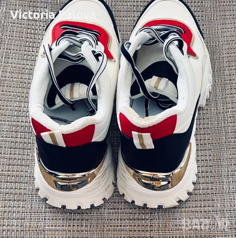 Красиви маратонки стелка 23,5см, снимка 6 - Маратонки - 50180715