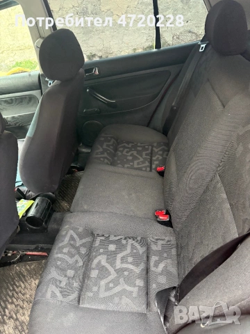 VW Golf 1.4, снимка 9 - Автомобили и джипове - 54057435