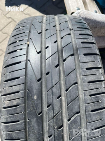 2 бр. 235/55/18 HANKOOK ,DOT 3520 , снимка 5 - Гуми и джанти - 54155633