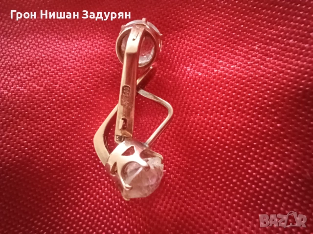 Продавам  златни  обеци руско злато 