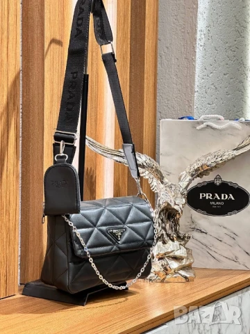 чанти prada , снимка 2 - Чанти - 51312554