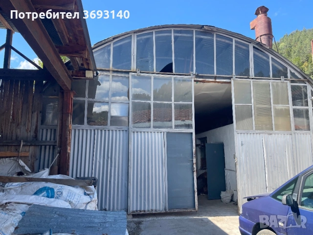 Производствено хале в Смилян