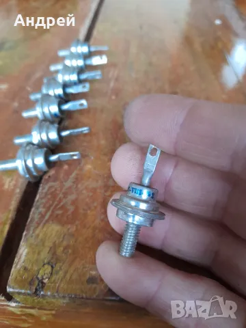 Стари диоди КД2007, снимка 4 - Други ценни предмети - 48455190