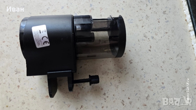 Автоматична хранилка за риби