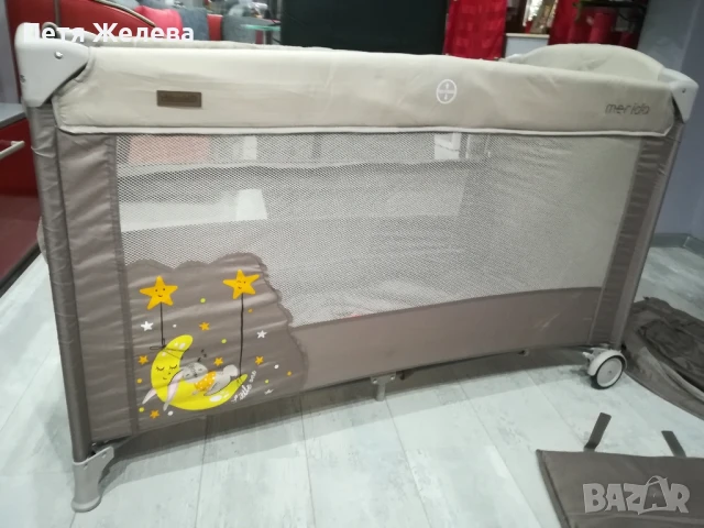 Сгъваема и преносима с падаща стена кошара/легло CHIPOLINO MERIDA, снимка 2 - Кошарки - 50711453