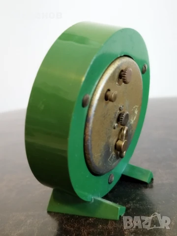 Стар механичен будилник, настолен часовник, снимка 3 - Антикварни и старинни предмети - 50785927