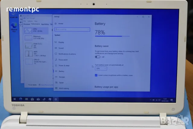 15.6 инчов лаптоп Toshiba L50-B-1M7 I3 8 GB DDR3 SSD , снимка 12 - Лаптопи за работа - 56129806