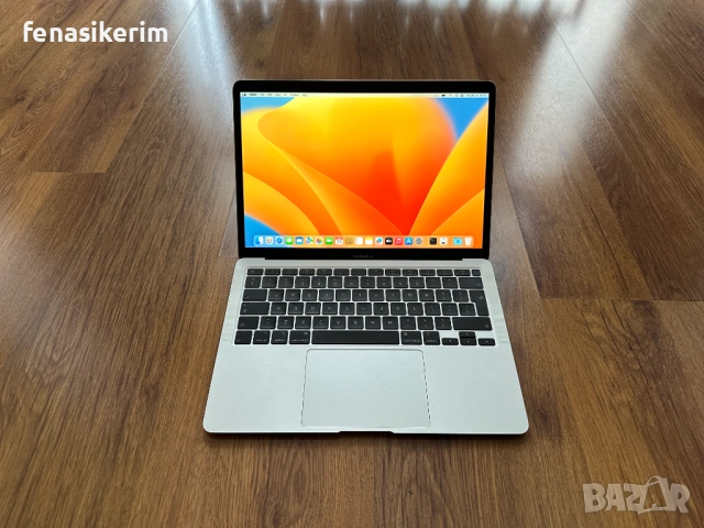 13.3' Apple MacBook Air 2020 Silver - 8GB RAM/256GB SSD/Бат 10ч., снимка 2 - Лаптопи за работа - 54049881