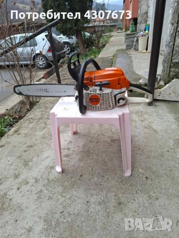 Резачка STIHL MS 261, снимка 2 - Моторни триони/резачки - 53914188