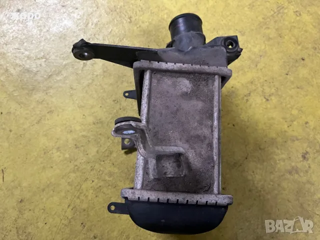 Интеркулер за Волво, снимка 3 - Части - 48232307