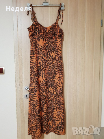 Лятна рокля