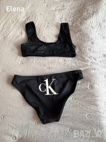 Нов без етикет оригинален бански Calvin Klein S 