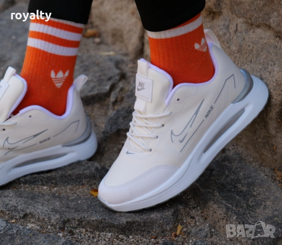 Дамски Маратонки Nike Zoom 2 Цвят Бяло, снимка 2 - Маратонки - 51645018