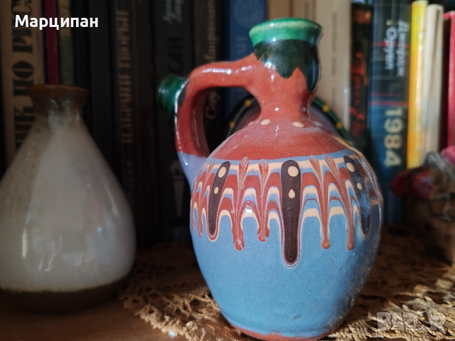 Малка стомна и чинийка